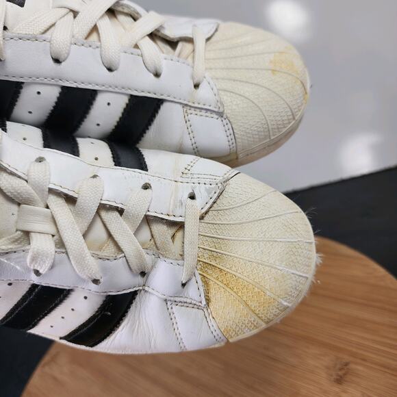 Women's Adidas Superstar Sz 7.5 010388 White Black Leather Casual Sneakers - Picture 9 of 9